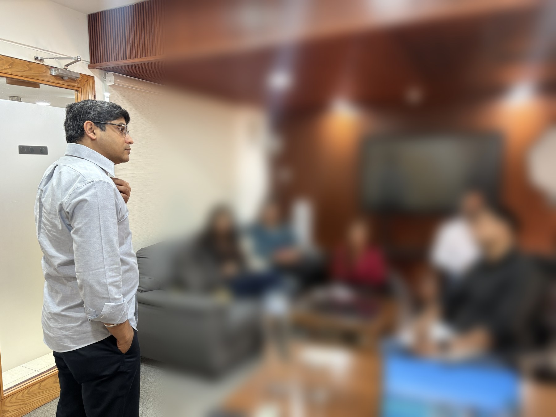 Abhishek Gupta talking with a group